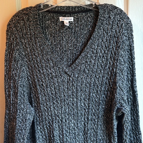 NWOT CROFT & BARROW BLACK/WHITE V NECK KNIT SWEATER SZ 2X - Picture 2 of 5